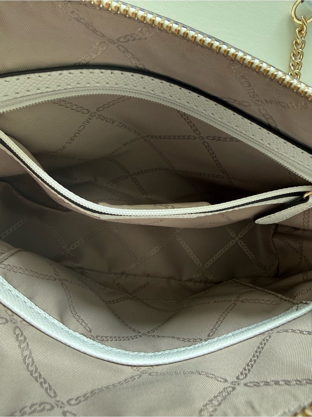 Optic White Michael Kors Large Dome Crossbody Bag - Picture 6 of 12